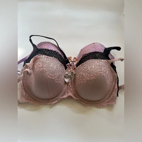 DKNY Lace Bra Set - Pink, Black, Lavender - Picture 6 of 7